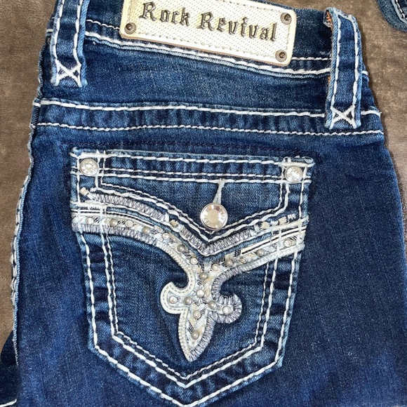 Jeans - Picture 1 of 3